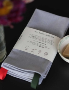In Anna Diermeiers Zurück Shop bekommt man auch Handtücher aus recycelter Hotelwäsche